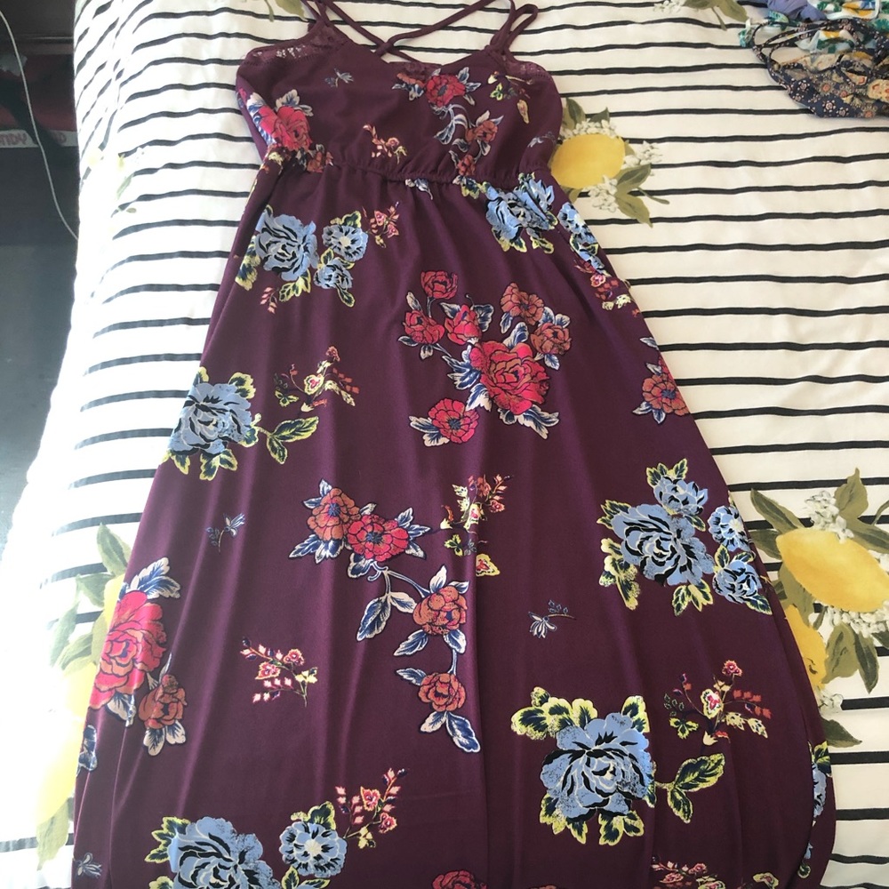 Maxi dress. - Picture 2 of 4